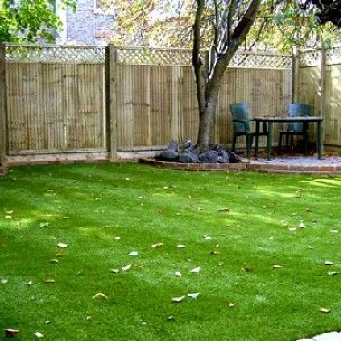 découvrez les avantages du gazon synthétique pour votre jardin en 2025. profitez d'un entretien réduit, d'une esthétique toujours impeccable et d'une durabilité exceptionnelle, tout en contribuant à la préservation de l'eau. transformez votre espace extérieur en un havre de paix moderne !