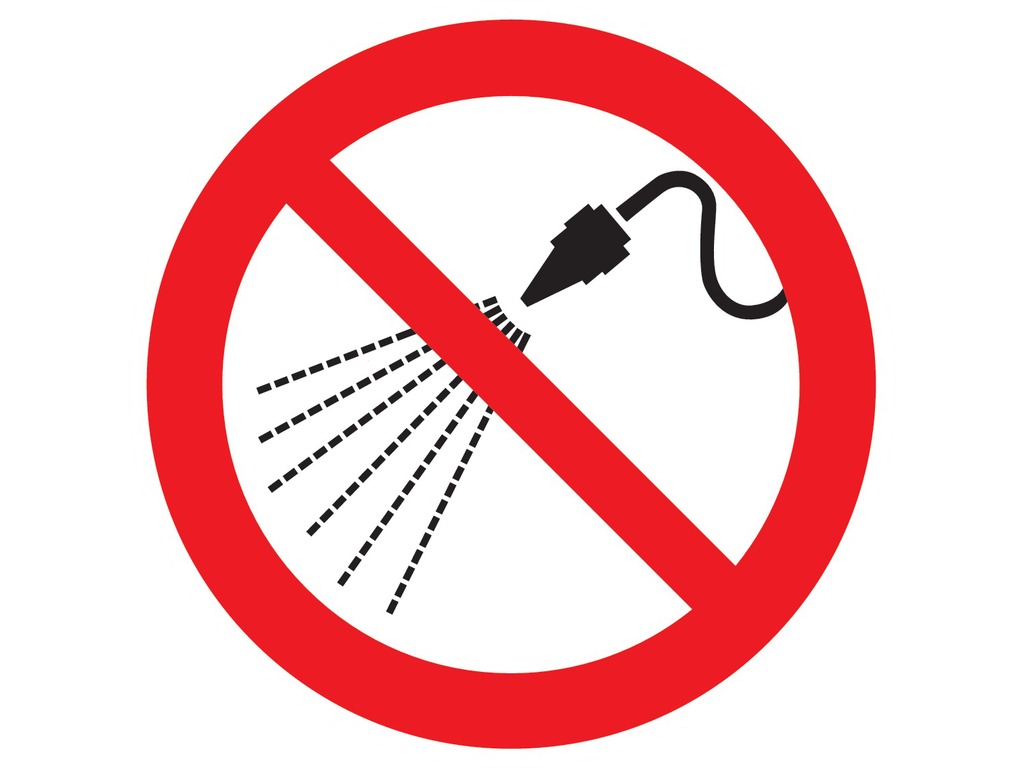 découvrez tout sur l’interdiction d’arrosage des jardins : raisons, période d’application, solutions alternatives et conseils pour préserver votre espace vert tout en respectant la réglementation.