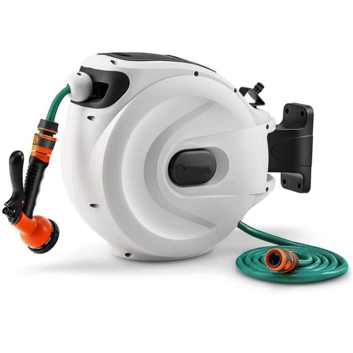 découvrez les avantages et les précautions à prendre pour l'arrosage tardif de votre jardin. conseils pratiques pour préserver l'humidité du sol et garantir la santé de vos plantes, même en arrosant le soir.