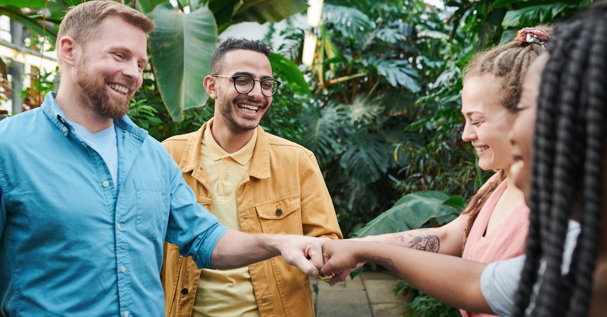 découvrez les jardins partagés à escales, un lieu de convivialité et de solidarité où chacun peut cultiver, échanger et créer du lien social dans un espace collectif.