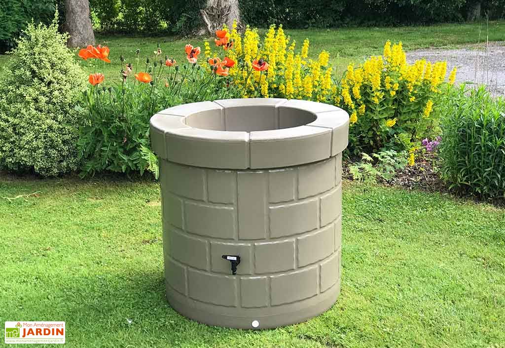découvrez comment récupérer l’eau de pluie, choisir un système adapté et l’utiliser au quotidien pour réduire votre consommation d’eau.